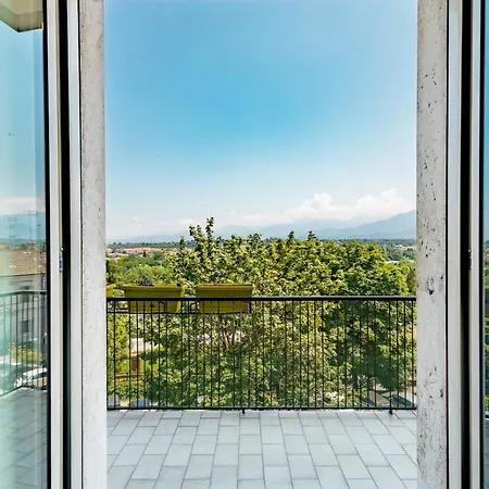 Konukevi Casa Lungogesso *